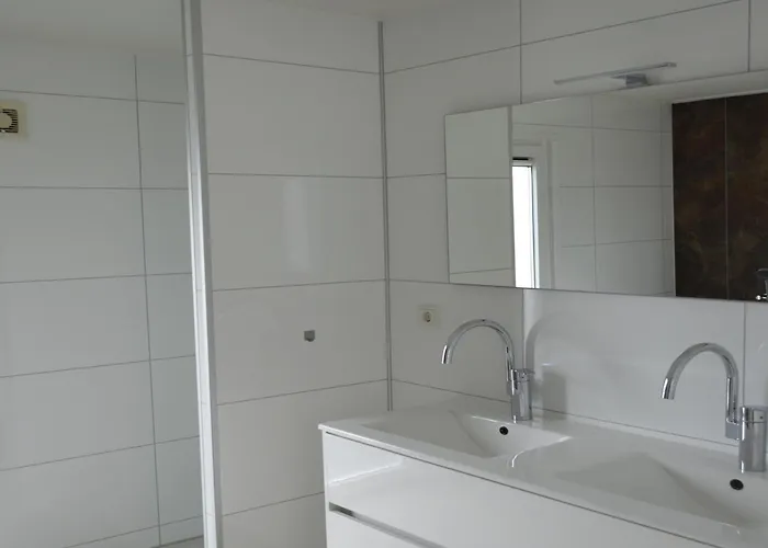 Ferienhaus With Gas Fireplace & Bath Bemelen