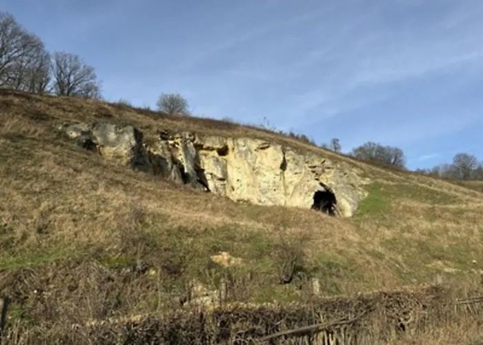 Holiday home With Gas Fireplace & Bath *