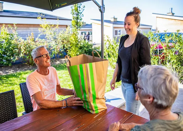 With Gas Fireplace & Bath