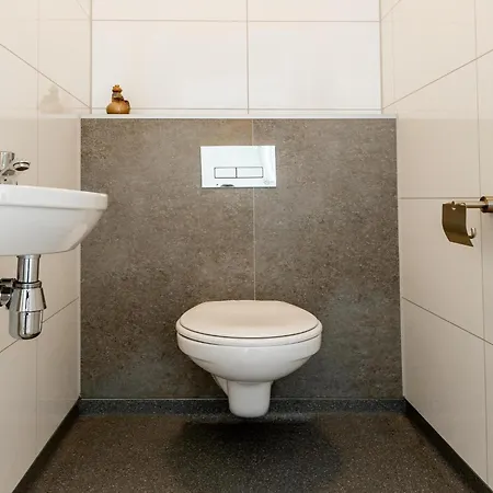 With Gas Fireplace & Bath