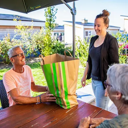 With Gas Fireplace & Bath